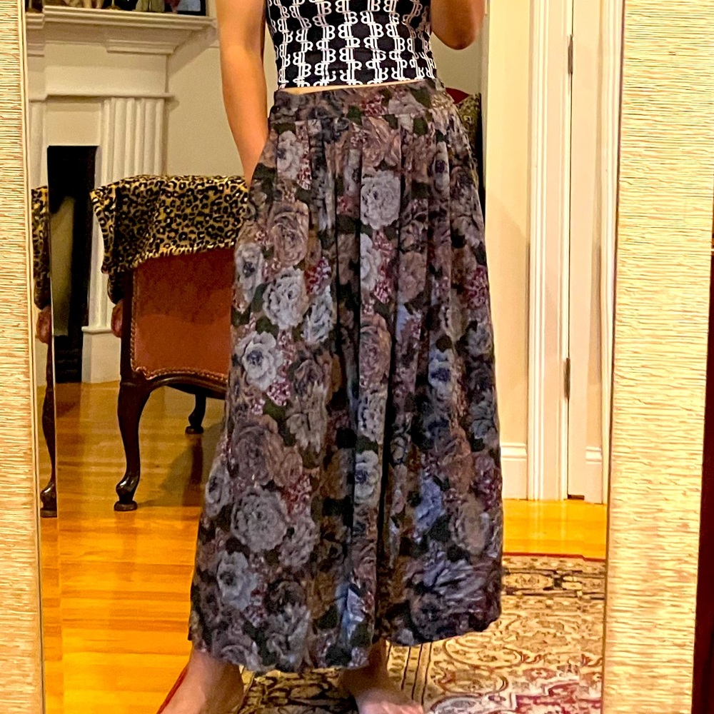 Women skirts
